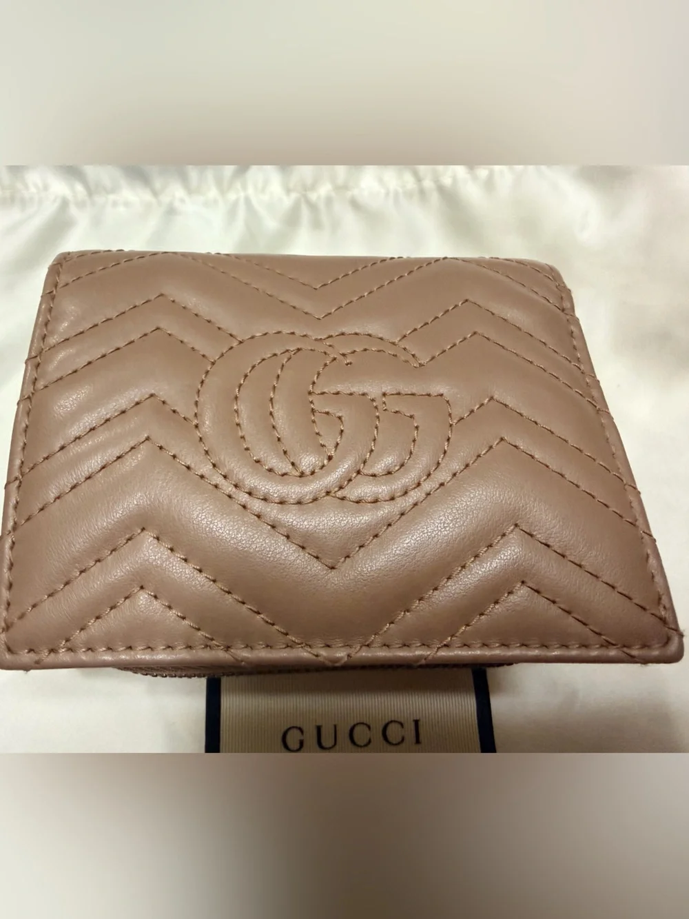 Gucci GG marmont wallet